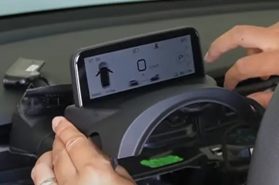 Pantalla Ultra Mini para Tesla Model 3 / Model Y